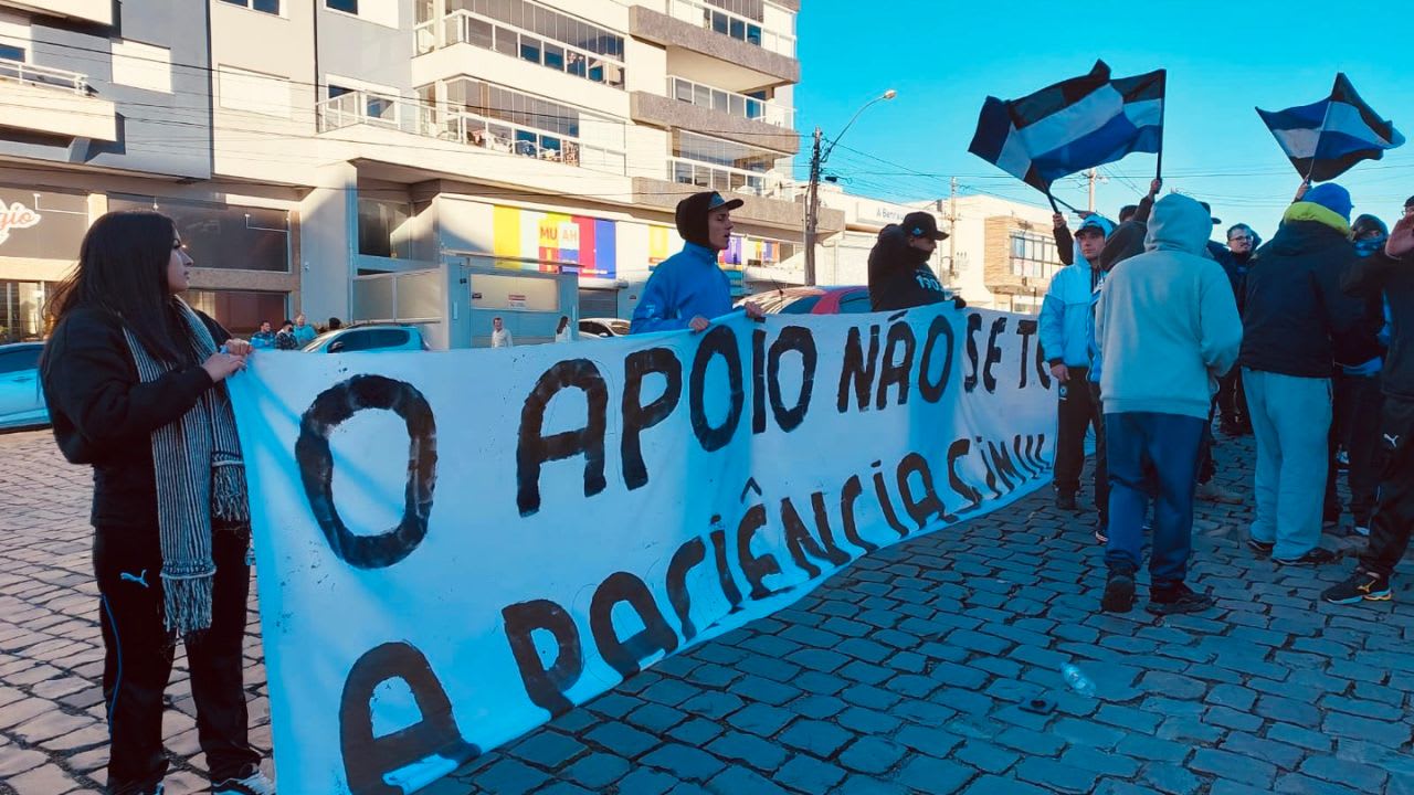 Protesto em Caxias, Gabigol e estádio: Resumo das últimas notícias do Grêmio.