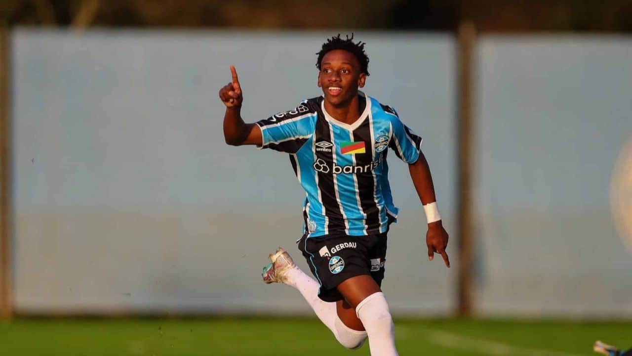 R$ 49 milhões: As cláusulas de Gabriel Mec que podem render fortuna ao Grêmio