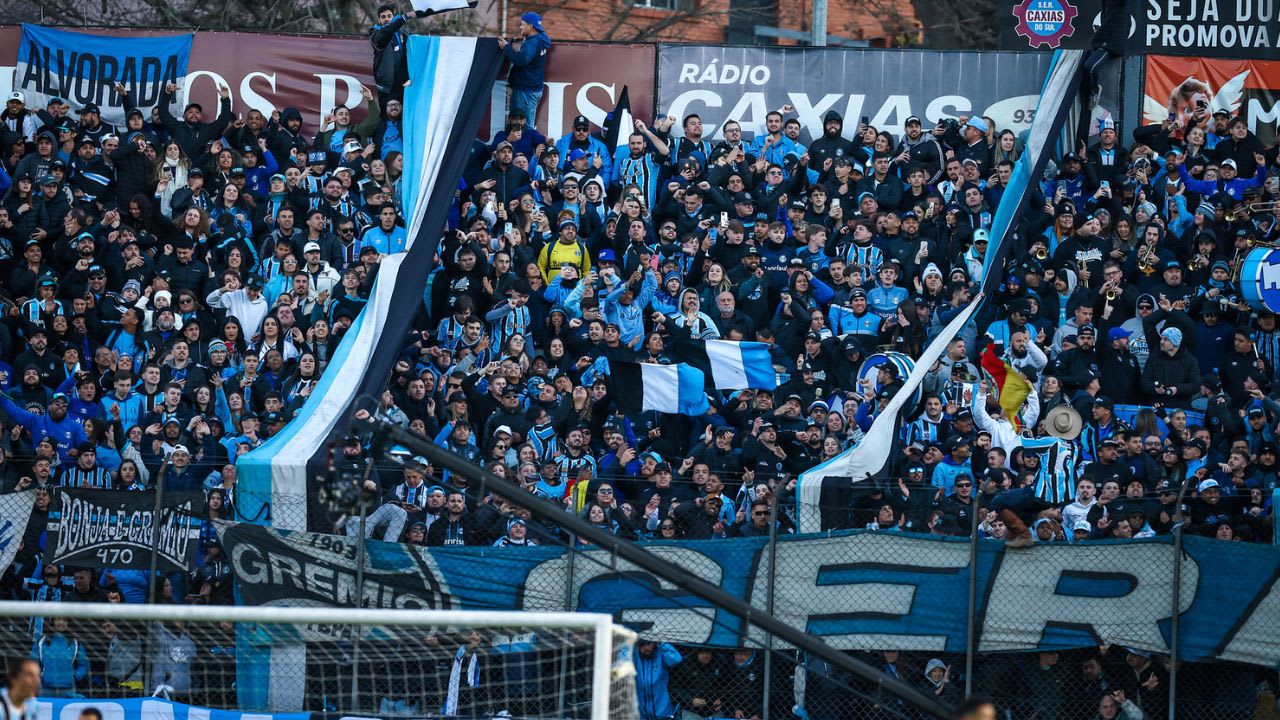 Grêmio divulga atualização de público e espera casa cheia contra Palmeiras.