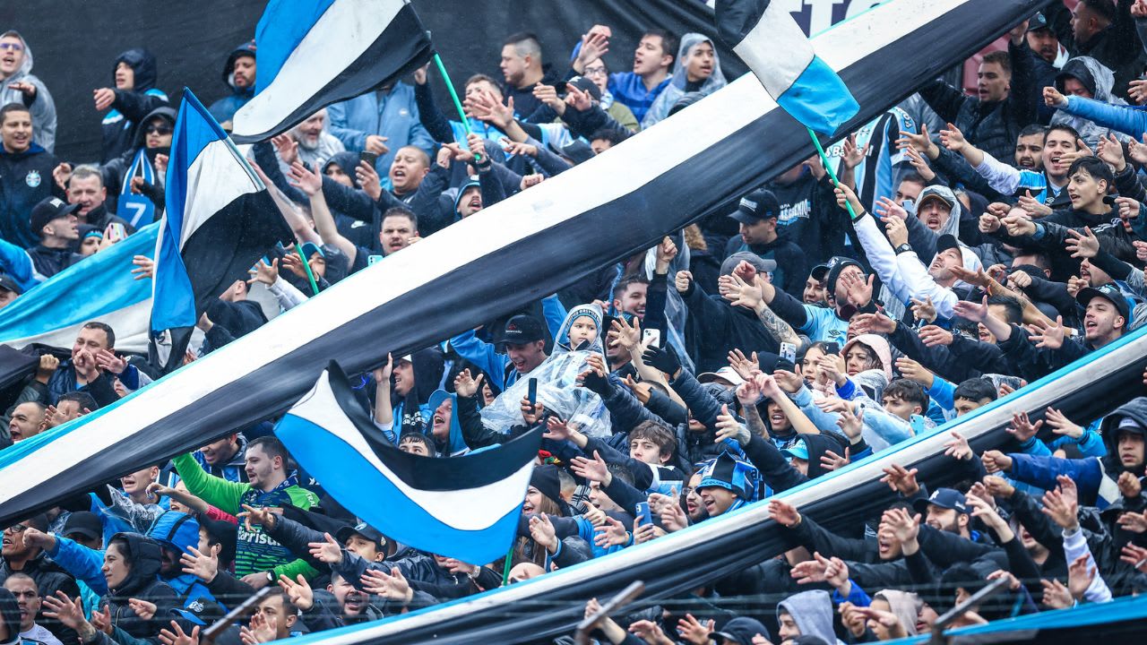 Torcida do Grêmio esgota ingressos para jogo contra o Vasco