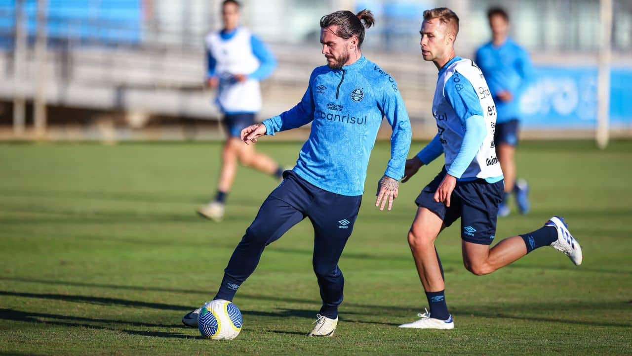 Grêmio divulga lista de jogadores negociáveis no elenco: confira os nomes!