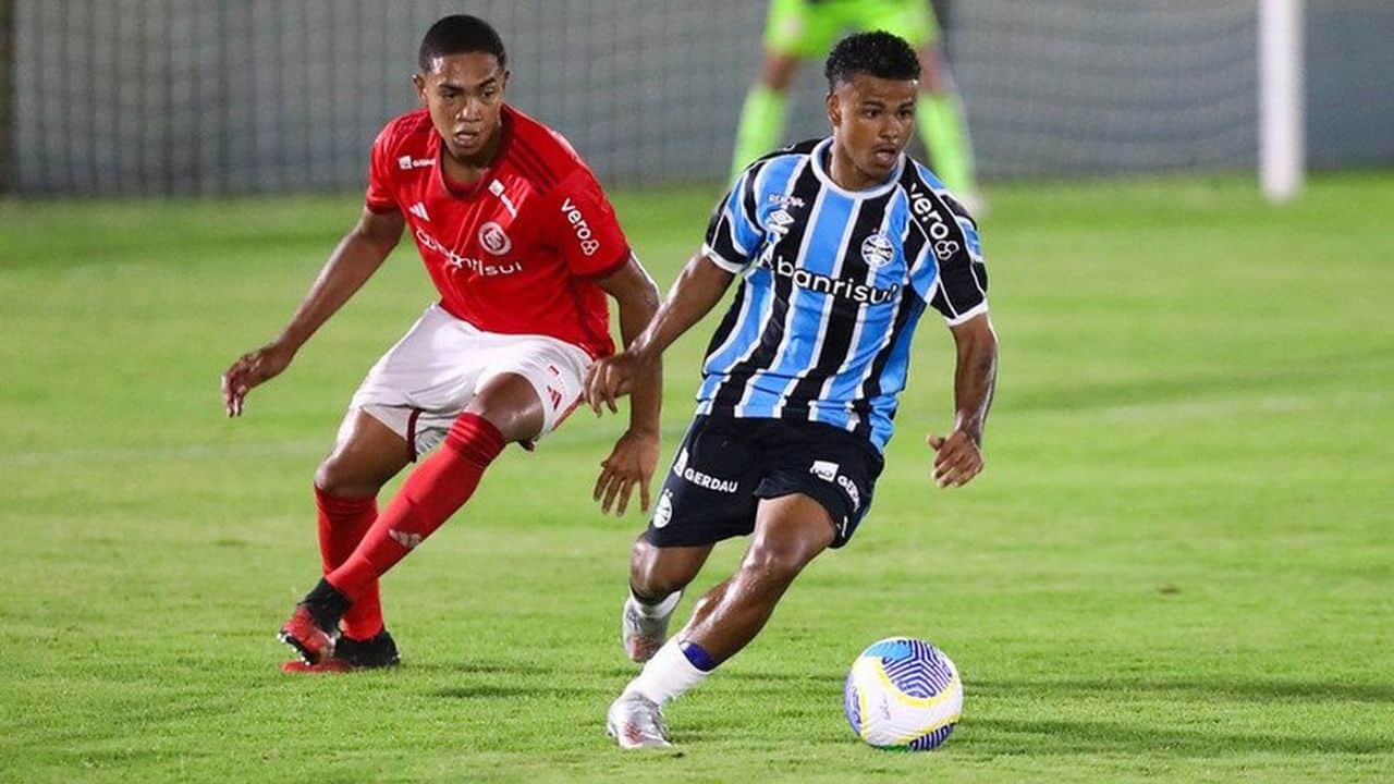 Grêmio jovem vini ferra