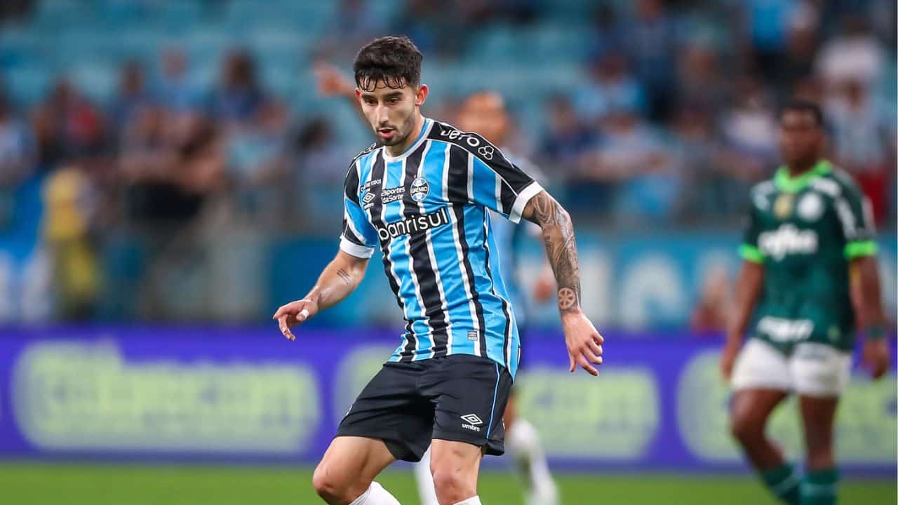 Desfalques do Grêmio contra o Palmeiras: Problemas para o confronto decisivo.