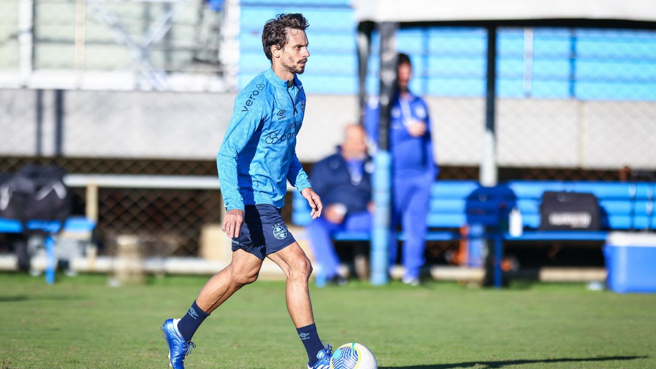 Situação de Rodrigo Caio no Grêmio: o que se sabe até agora.