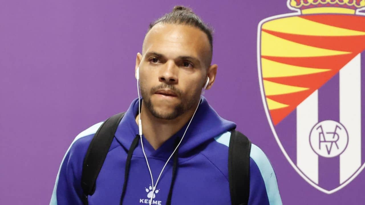 Grêmio Monitora Interesse em Martin Braithwaite para Reforçar Equipe.