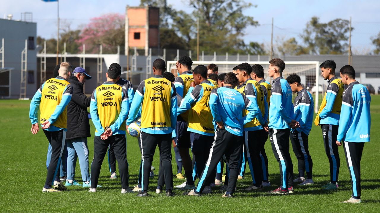 Grêmio prepara lançamento de nova promessa da base em breve.