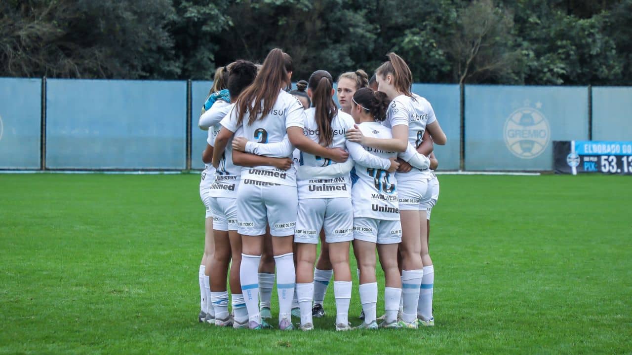 Grêmio conta com duas jogadoras convocadas para seleção brasileira de futebol.