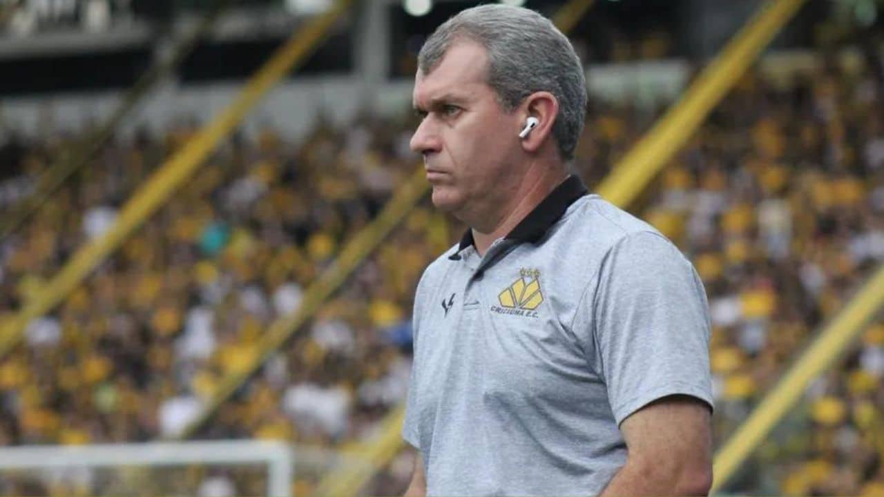 Claudio Tencati Criciúma x Grêmio 