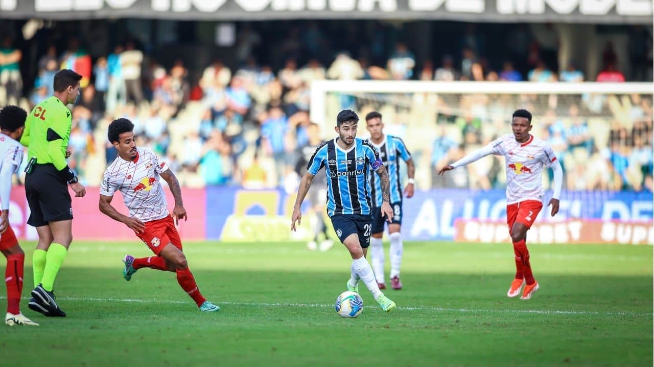 Grêmio busca quebrar tabu histórico diante do Red Bull Bragantino no futebol.