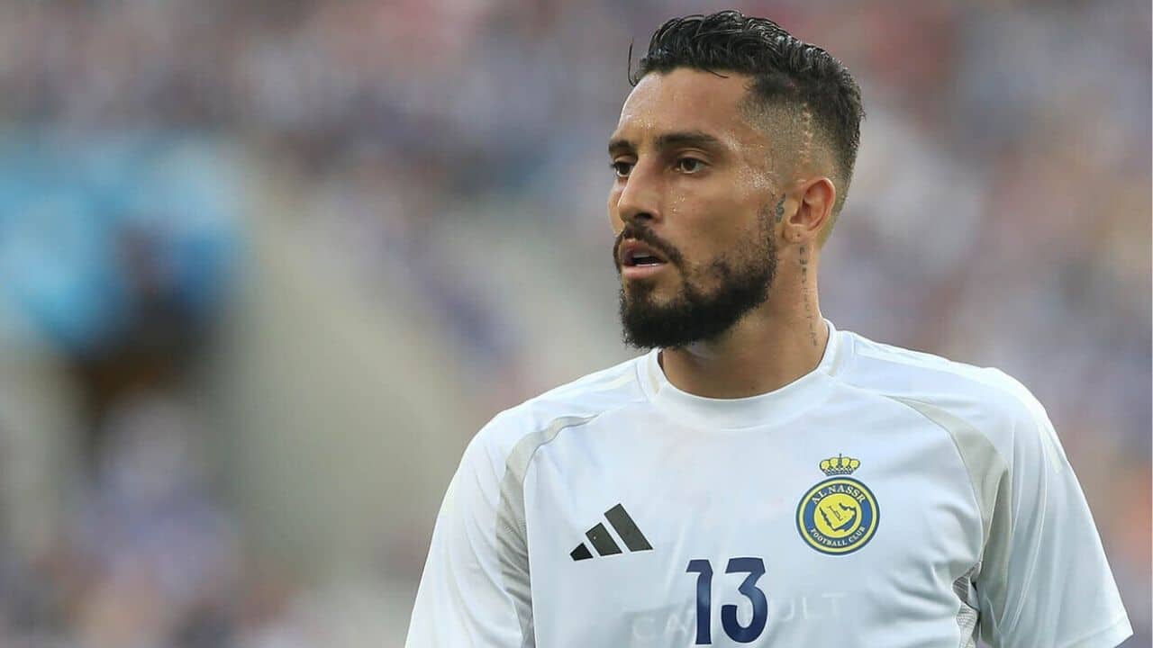 Grêmio busca reforço para lateral além de Alex Telles