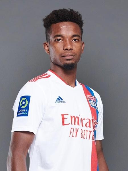 Thiago Mendes troca Lyon pelo futebol do Qatar