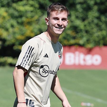 Grêmio faz último trabalho antes de enfrentar o Corinthians