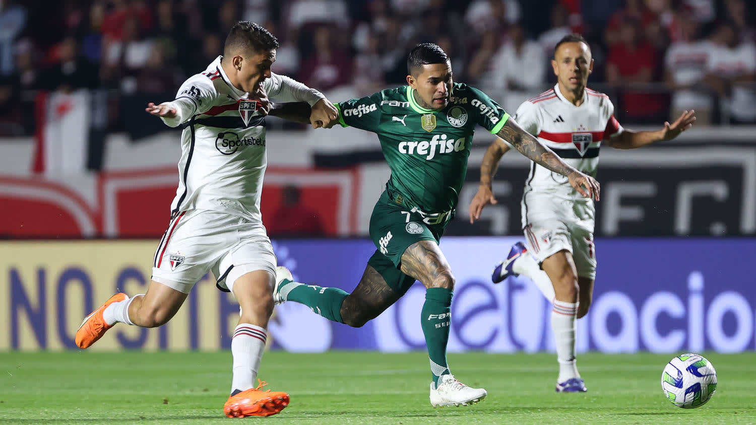 São Paulo 3 x 1 Palmeiras: Calleri faz dois e São Paulo abre vantagem