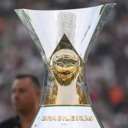 Sem três adesões, Fundo árabe mantém proposta à Libra por 15 clubes