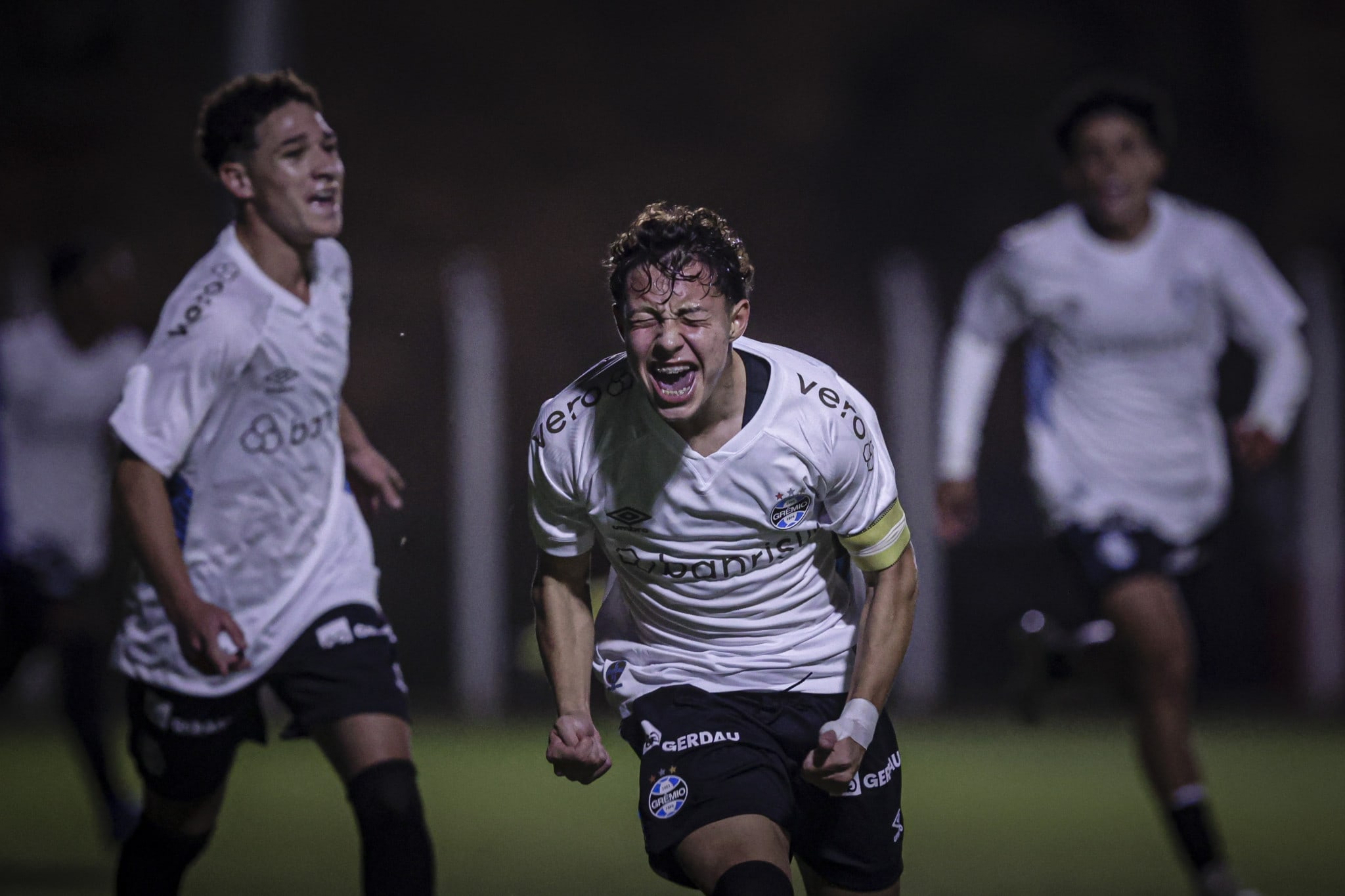 deixa eu te contar uma história sobre posse de bola : gremio