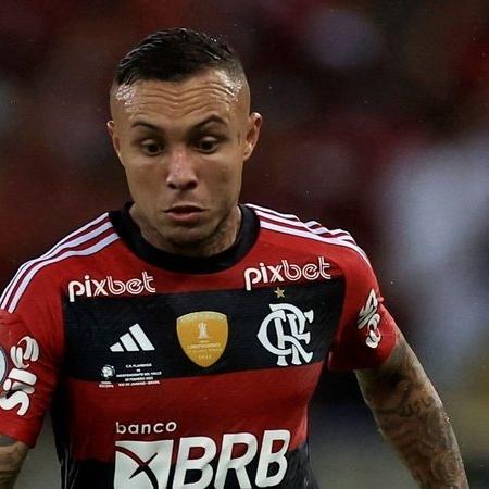 Flamengo dispara em gasto com reforços em 2022, Galo e Palmeiras vêm depois