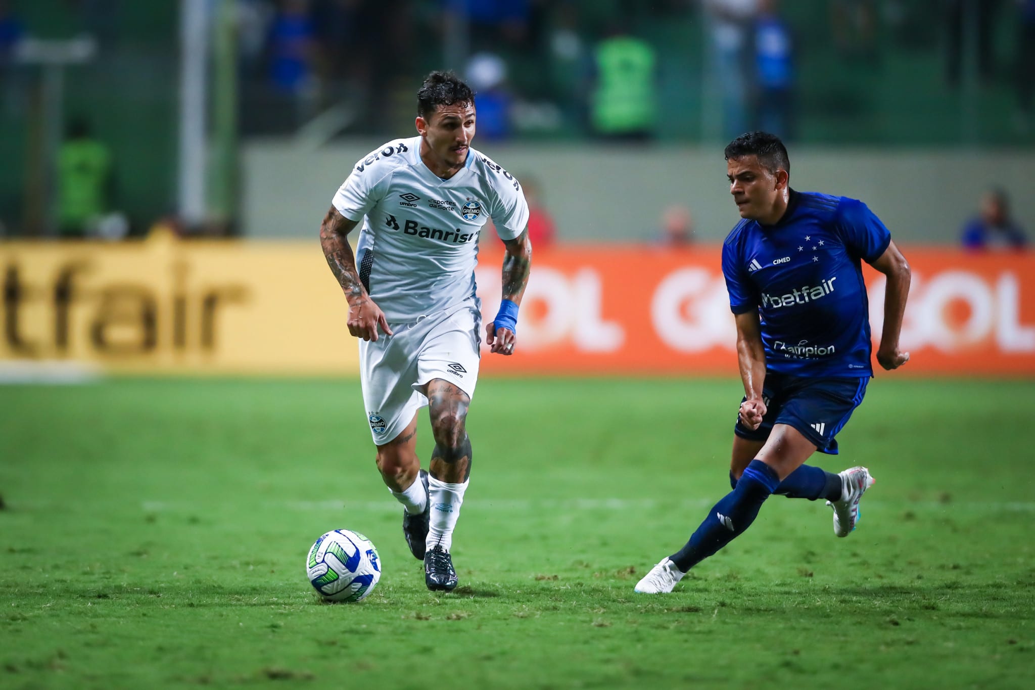 Grêmio é superado pelo São Paulo na Arena