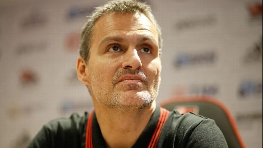 Spindel diz qual volante foi oferecido ao Flamengo e explica por que clube recusou contratação