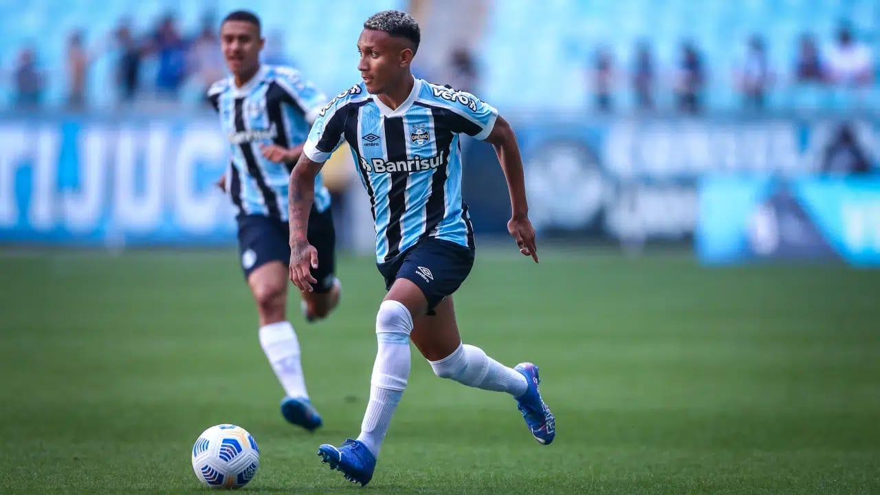 Grêmio: Veja e conheça mais sobre Wesley Pomba, Atacante de 100 milhões de  euros