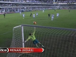 Weverton defende bomba de fora da área e entra para a lista dos vilões