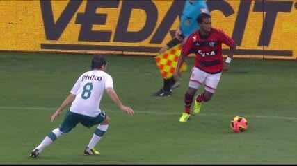 Na mão: Léo Moura espera, enfim, erguer taça como capitão do Fla