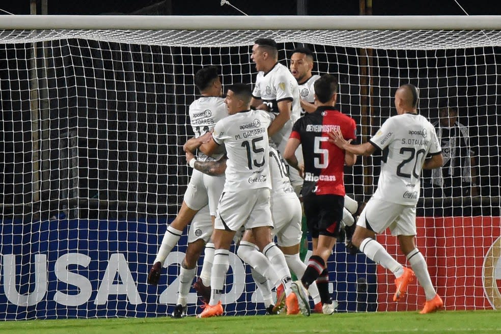 Adversário do Fla na Libertadores, Olimpia vira lanterna no