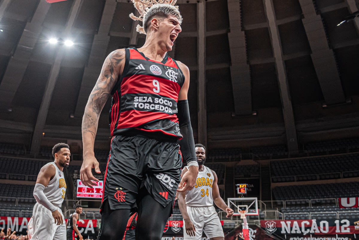 Flamengo avança às semifinais da Champions League de Basquete com vitória sobre Obras.