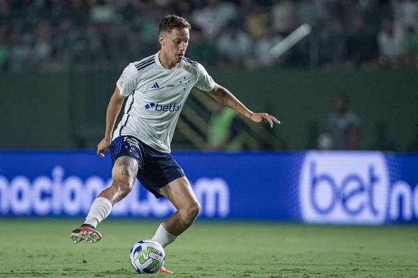 Cruzeiro encaminha empréstimo de Ian Luccas ao Goiás na Série B.