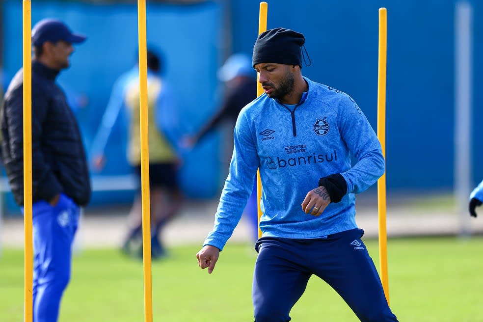 João Pedro Galvão não tem dado resposta no ataque do Grêmio — Foto: Guilherme Testa/Grêmio