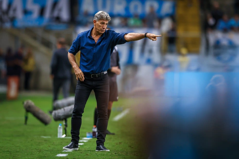 Renato Portaluppi em vitória do Grêmio — Foto: Lucas Uebel/Grêmio