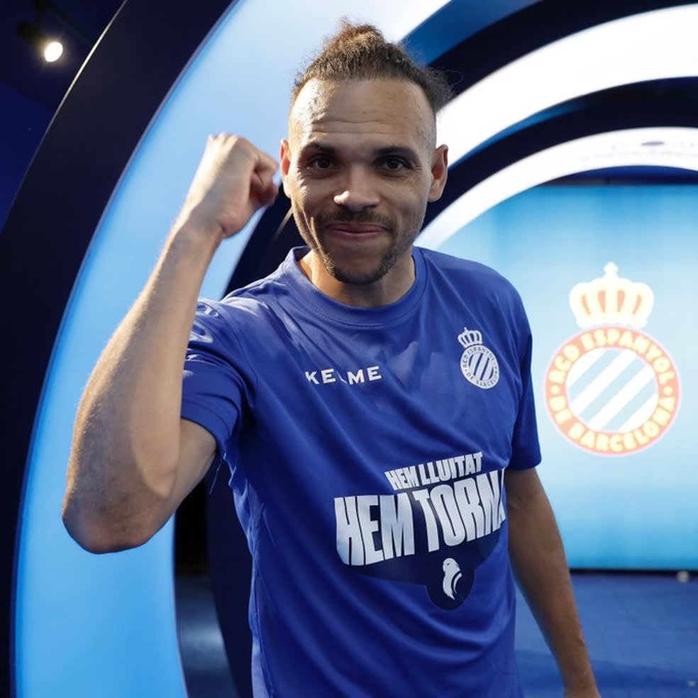 Braithwaite comemorando acesso pelo Espanyol — Foto: Divulgação/Espanyol