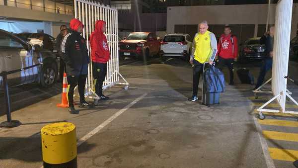 Flamengo realiza último treino no Chile antes de enfrentar o Palestino.