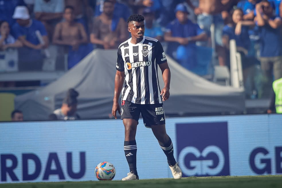 Jemerson é nome cogitado nos bastidores do Grêmio