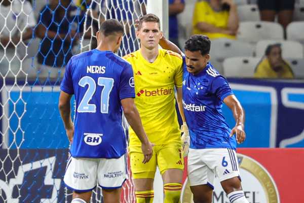 Cruzeiro: Rafael Cabral pede desculpas por falha e confia na comissão técnica.