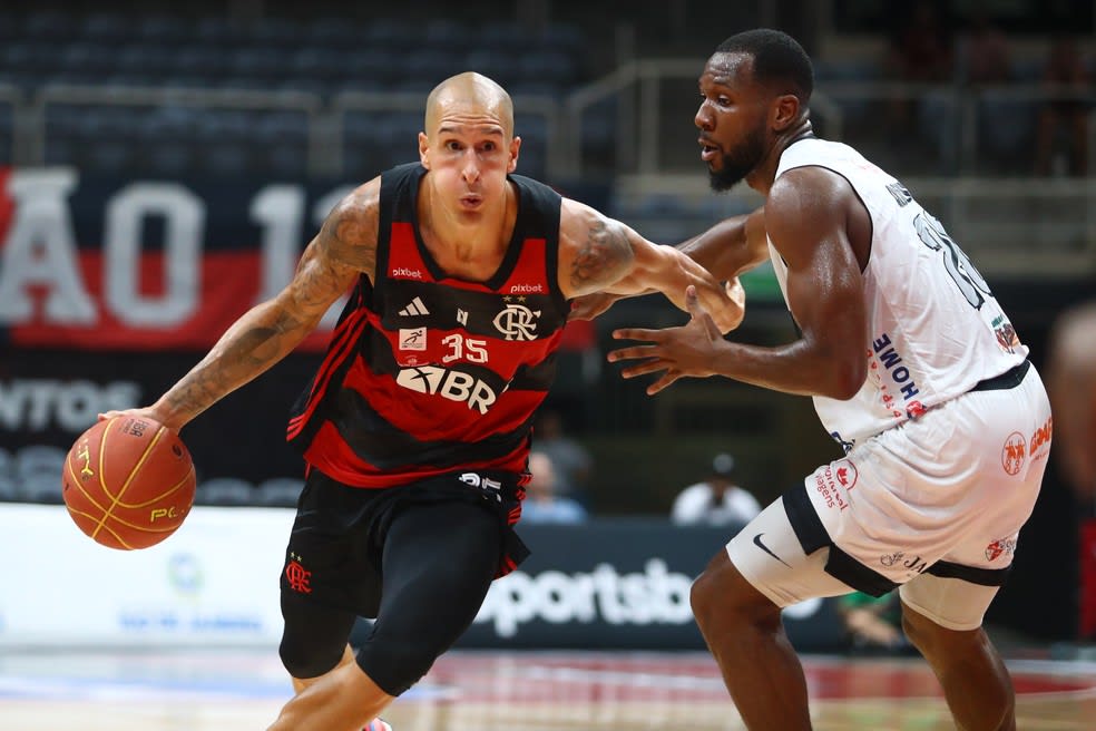 Na reedição da última final, Flamengo vence o São Paulo na estreia do NBB, nbb