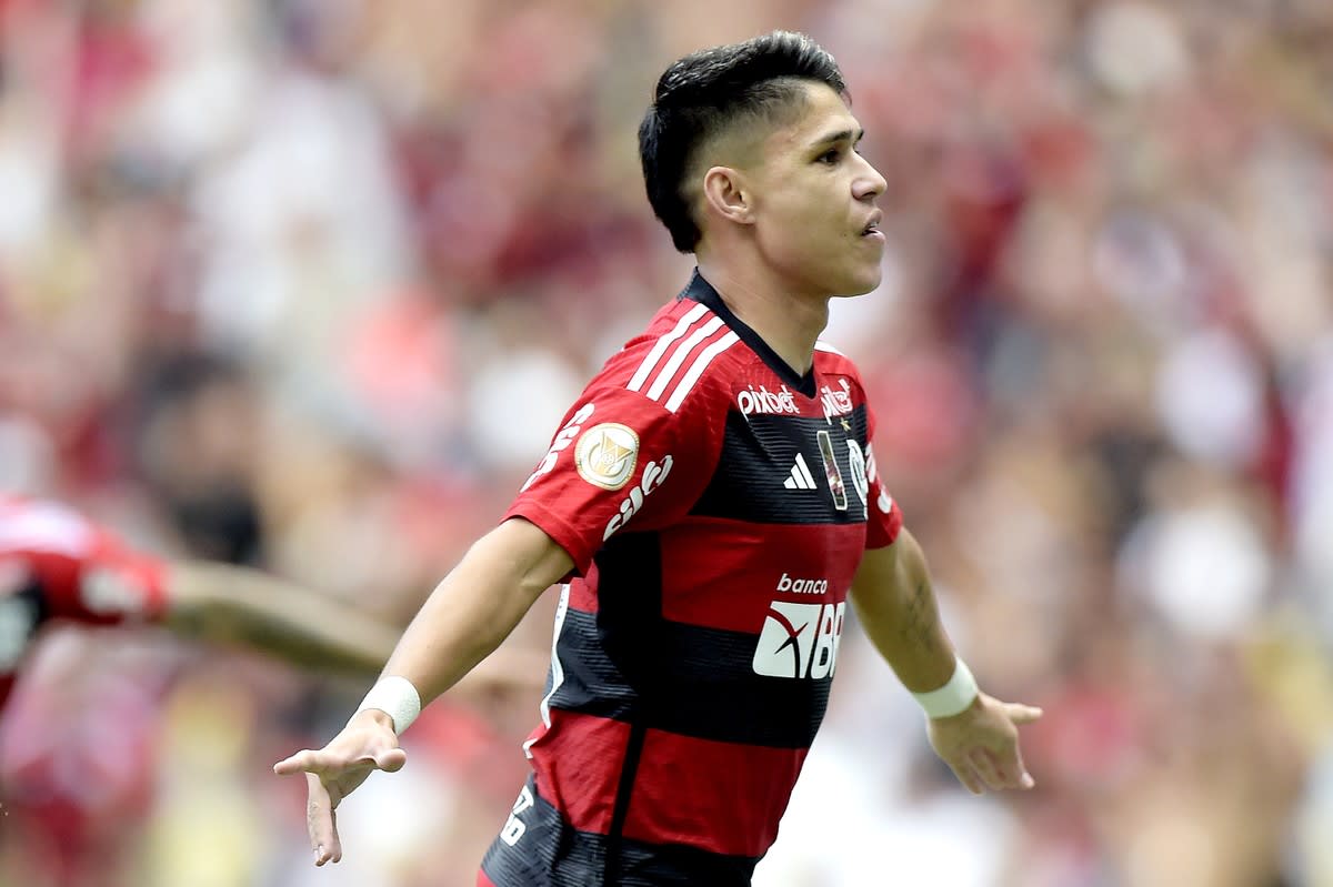 Atuações do Flamengo: Luiz Araújo é o melhor na despedida de Filipe Luís e Rodrigo Caio