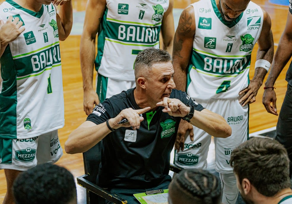 Bauru Basket vence SJC na primeira rodada do Campeonato Paulista