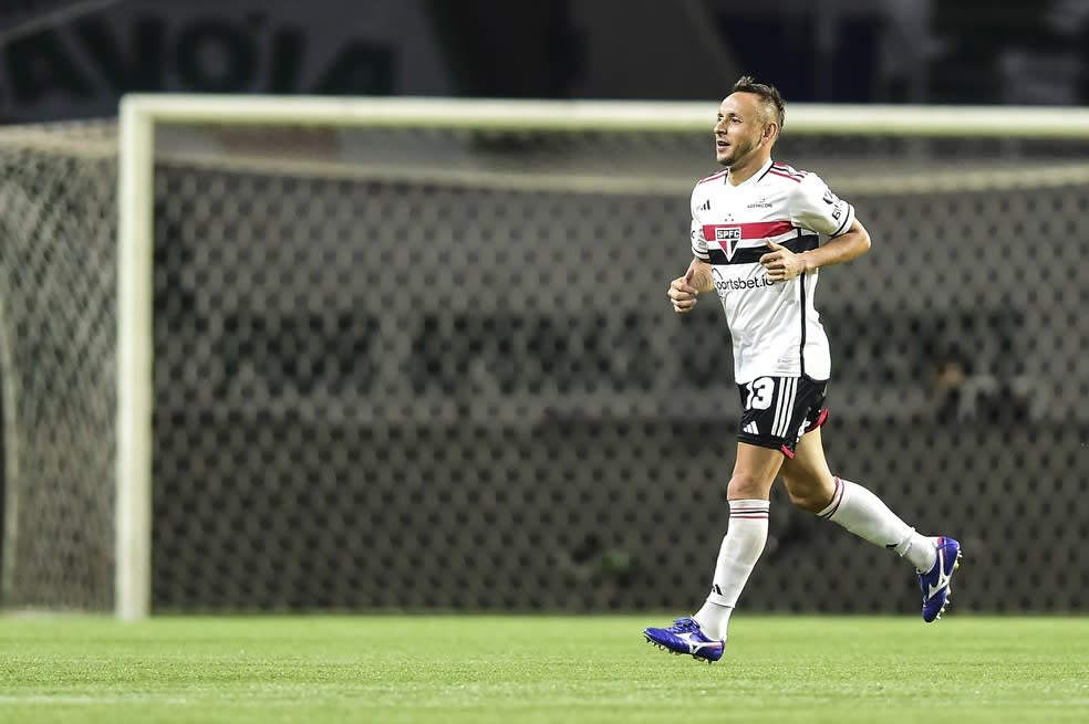 No primeiro jogo da final, São Paulo vence o Palmeiras por 3 a 1 - SPFC