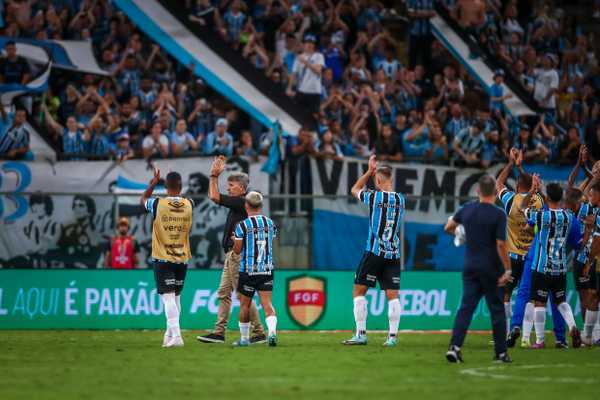 Grêmio é Letal em 40 Minutos e Alcança Sétima Final Seguida no Gauchão