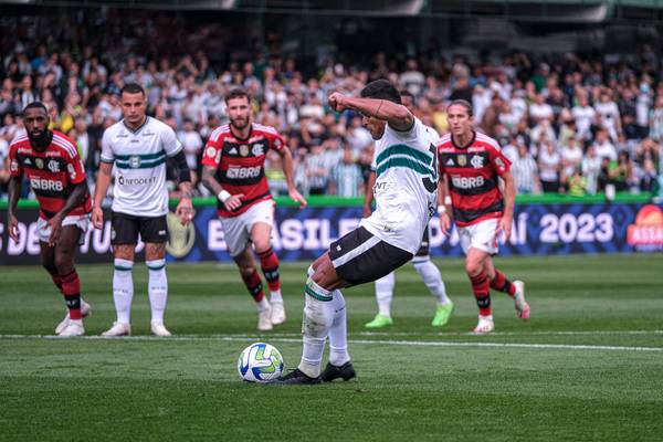 Coritiba 2x3 Flamengo: gols e melhores momentos do jogo do Campeonato Brasileiro