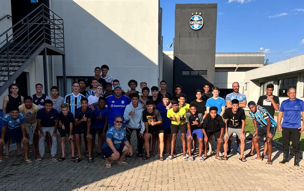 Jogadores da base e funcionários do Grêmio estão ilhados em CT de Eldorado do Sul — Foto: Divulgação