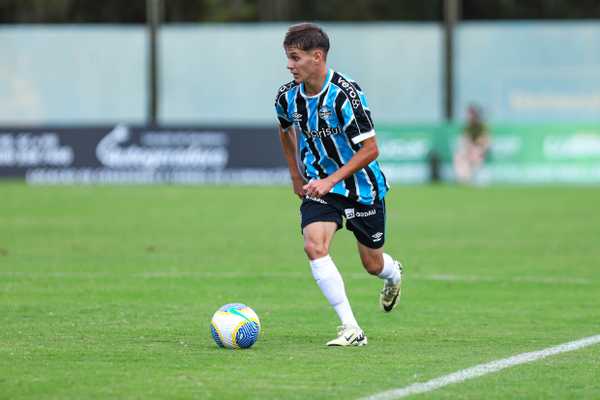 Grêmio: Jovem se destaca no Brasileirão sub-20 após lesão no rosto