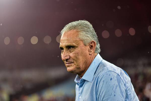 Tite elogia efetividade do Flamengo e diz que Brasileirão está em aberto