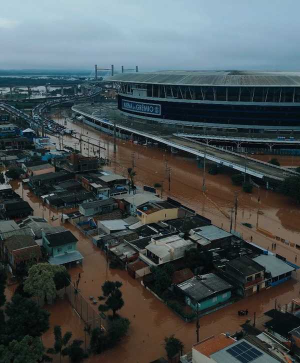 Treinos do Grêmio suspensos no fim de semana devido às enchentes no RS