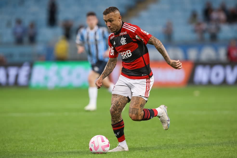 Gabigol manda recado aos críticos no Flamengo: Vou me vingar