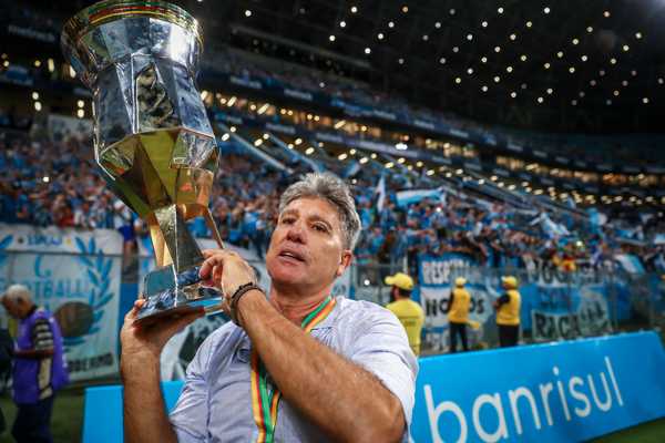 Renato completa 500 jogos como técnico do Grêmio: números de cada passagem