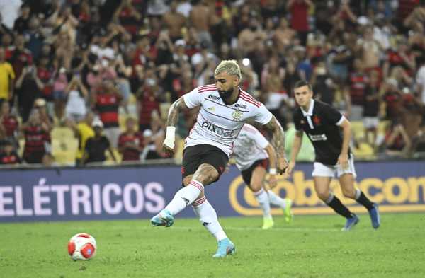 Gabigol: Desperdício de pênaltis aumenta, preocupando torcedores do Flamengo