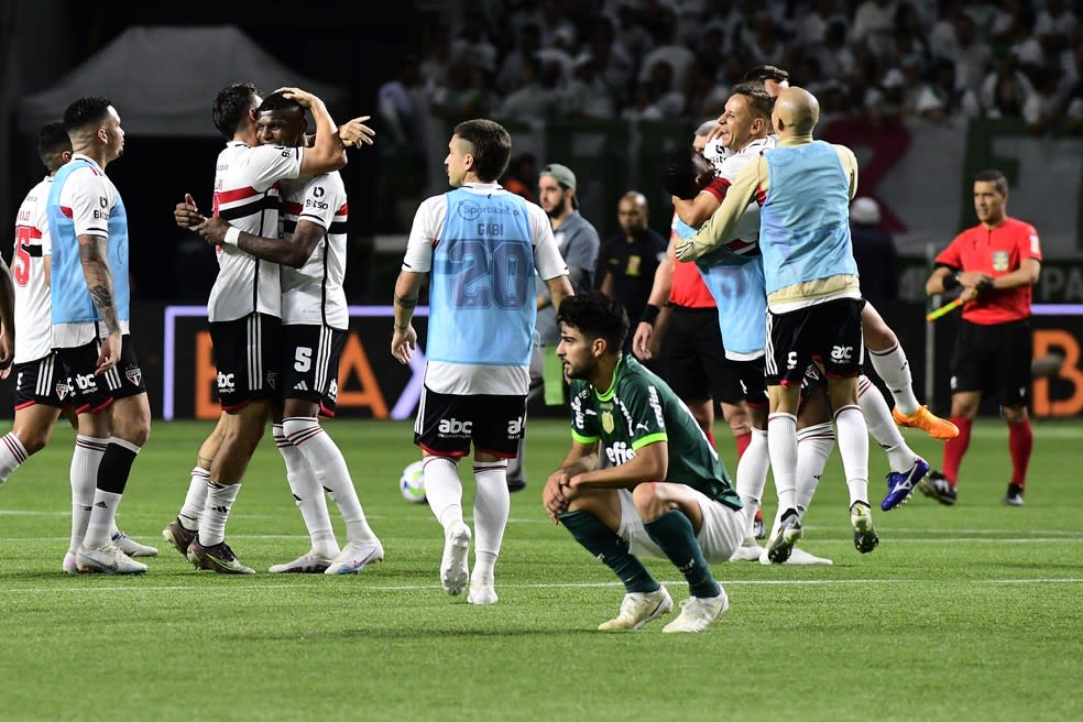 Onde vai passar o jogo do PALMEIRAS X SÃO PAULO (25/10)? Passa na GLOBO ou  SPORTV? Veja onde assistir PALMEIRAS X SÃO PAULO ao vivo com imagens -  Portal da Torcida