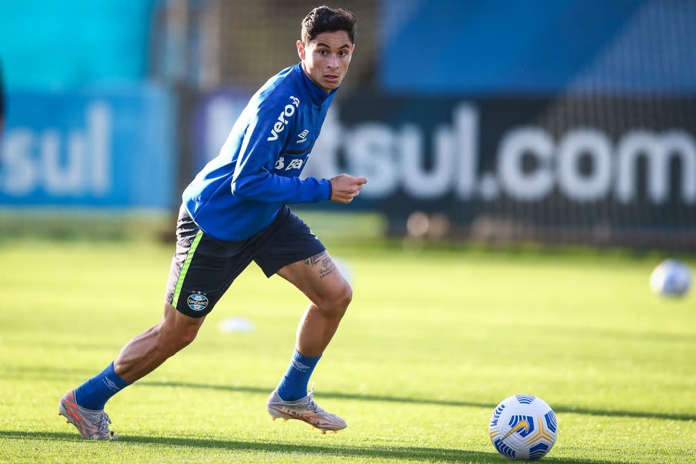 Diogo Barbosa e Paulo Miranda serão titulares contra o Flamengo