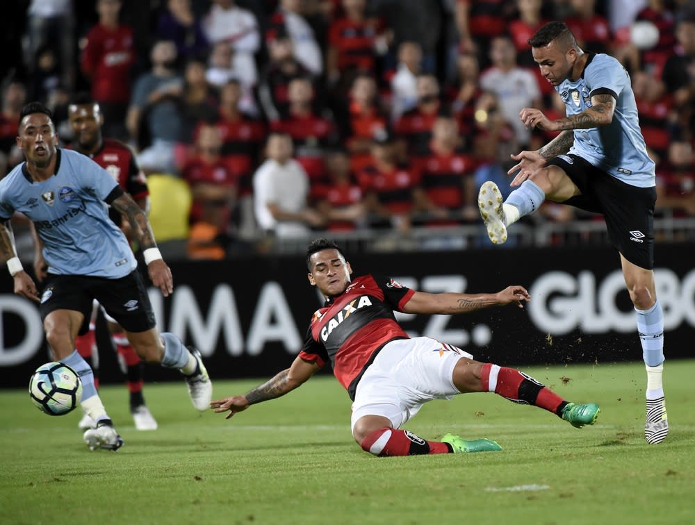 Atuações: Luan e Léo não são perfeitos, mas cruciais em triunfo do Grêmio sobre Fla